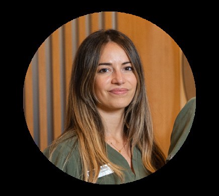 Marion, assistante médico-esthétique au 43 Périer
